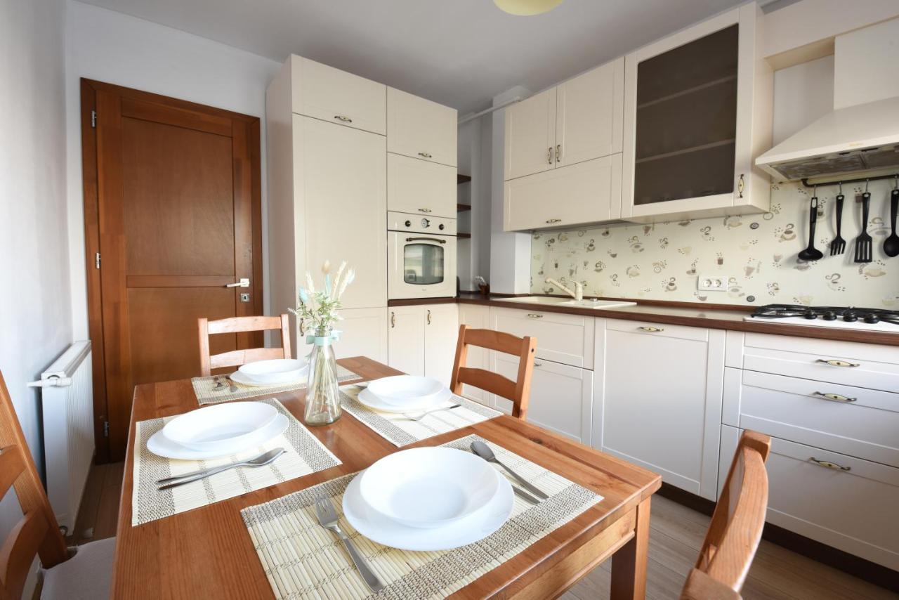 Ketal Apartment Braşov Extérieur photo